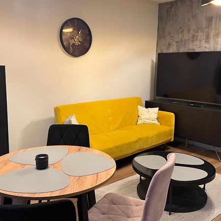 Baltic Shore Apartment - Close To Beach & Parking グダニスク エクステリア 写真